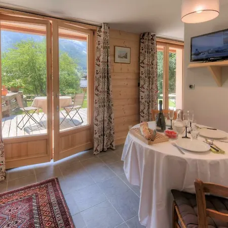 아파트 Les Bossons Sleeps 4 *